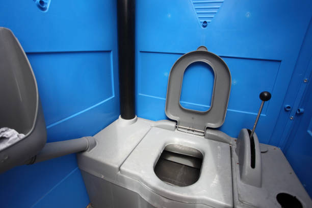 Best Portable restroom trailer rental  in Johnstown, CO